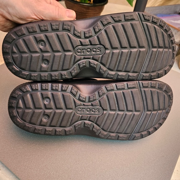 Crocs Specialist II Clog - Work Shoes, EUC - Picture 11 of 12